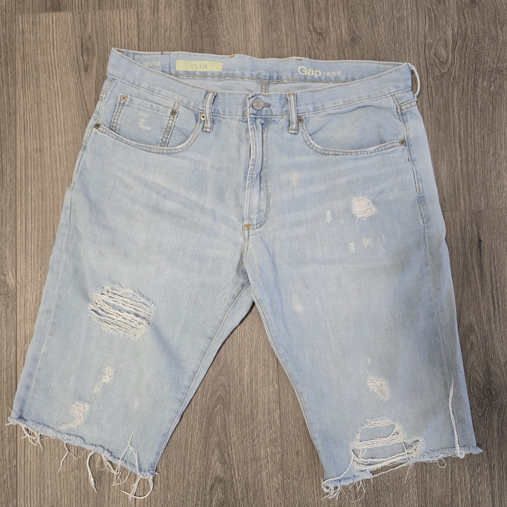 Gap Shorts